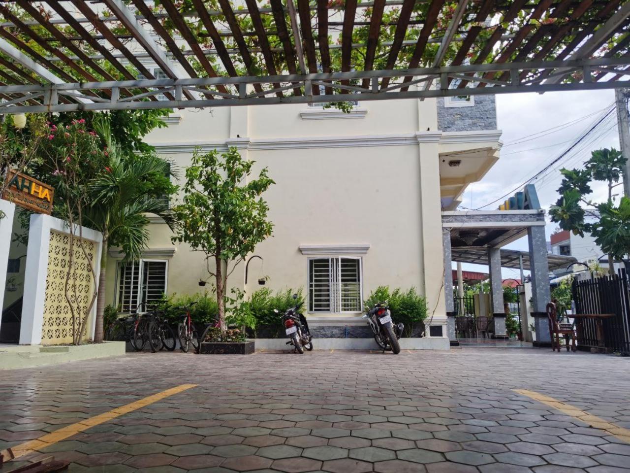 Ahha Boutique Kampot Otel Dış mekan fotoğraf